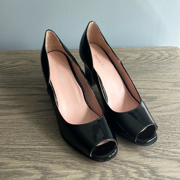 Taryn Rose Black Patent Leather Peep Toe Heels - Pumps GUC - Size 9 - Fierce - Picture 1 of 12